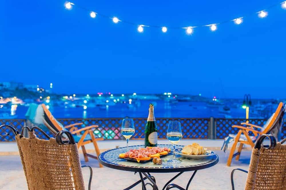 Ganze Wohnung, Kalammare 2 - Deluxe seafront Apartment in Lampedusa Stadt, Pelagische Inseln
