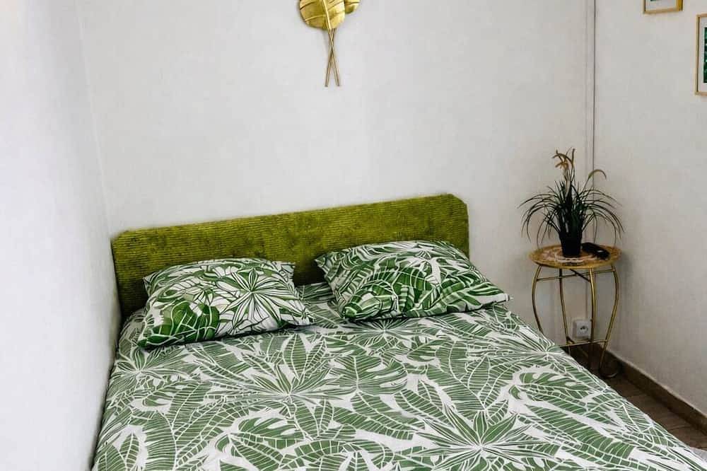 Ganze Wohnung, Cosy studio with terrace and garden Vauban 5 minutes from old port in Marseille, Marseille und Umgebung