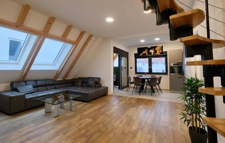 Vakantiewoning voor 8 personen, with Balkon and Terras as well as Tuin in Stuttgart
