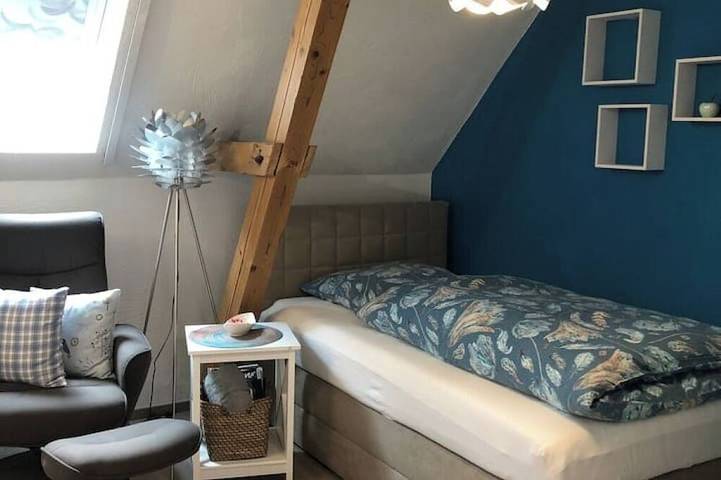 Ganze Wohnung, Niedliche Wohnung auf Reiterhof Wasserburg Anstel in Rommerskirchen, Rhein-Kreis Neuss