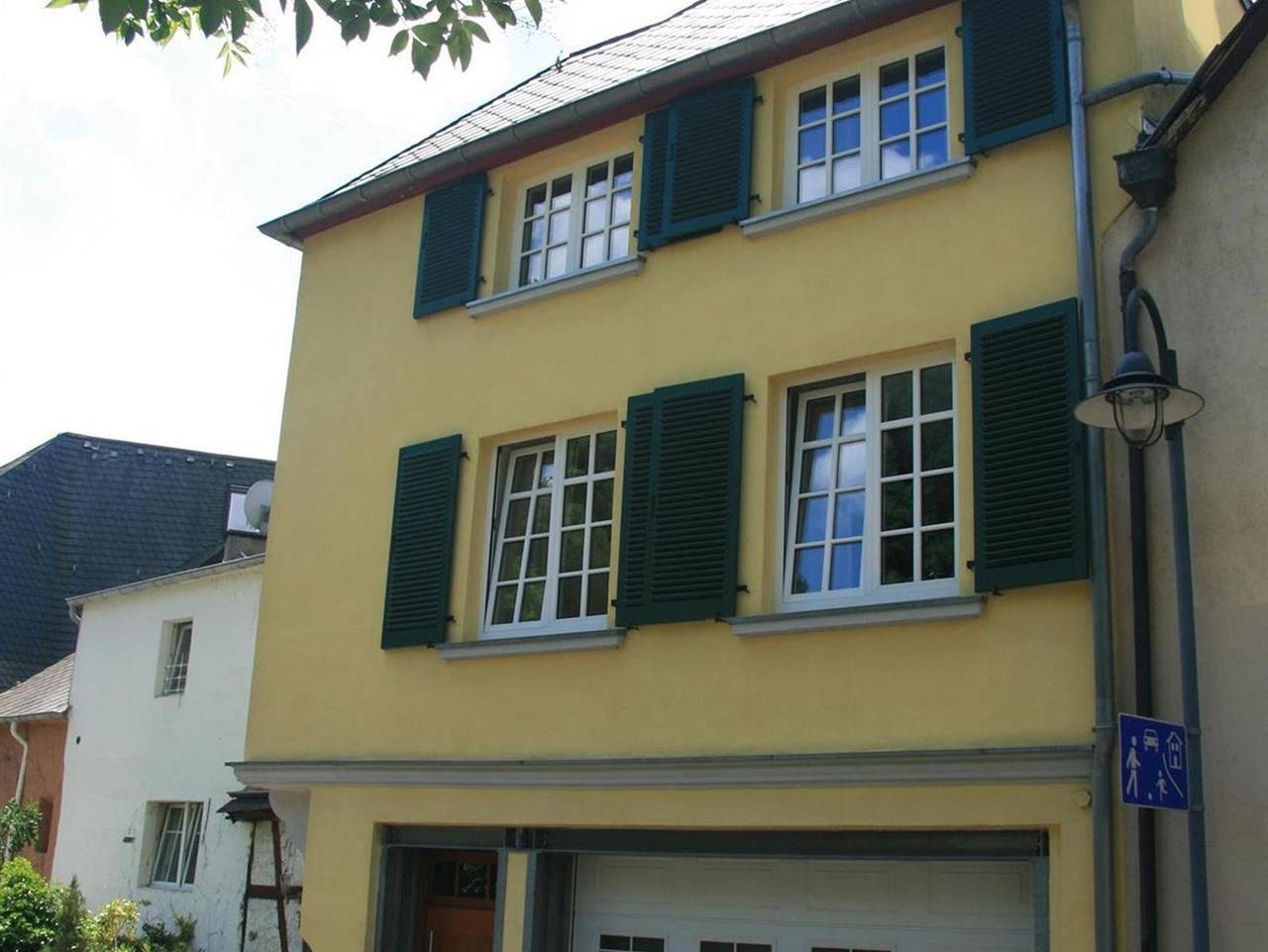 Ganze Ferienwohnung, Ambiente Weinstein am Doctorberg - 4-Bettwohnung "Doctorberg Ii" in Bernkastel-Kues, Bernkastel-Kues & Umgebung