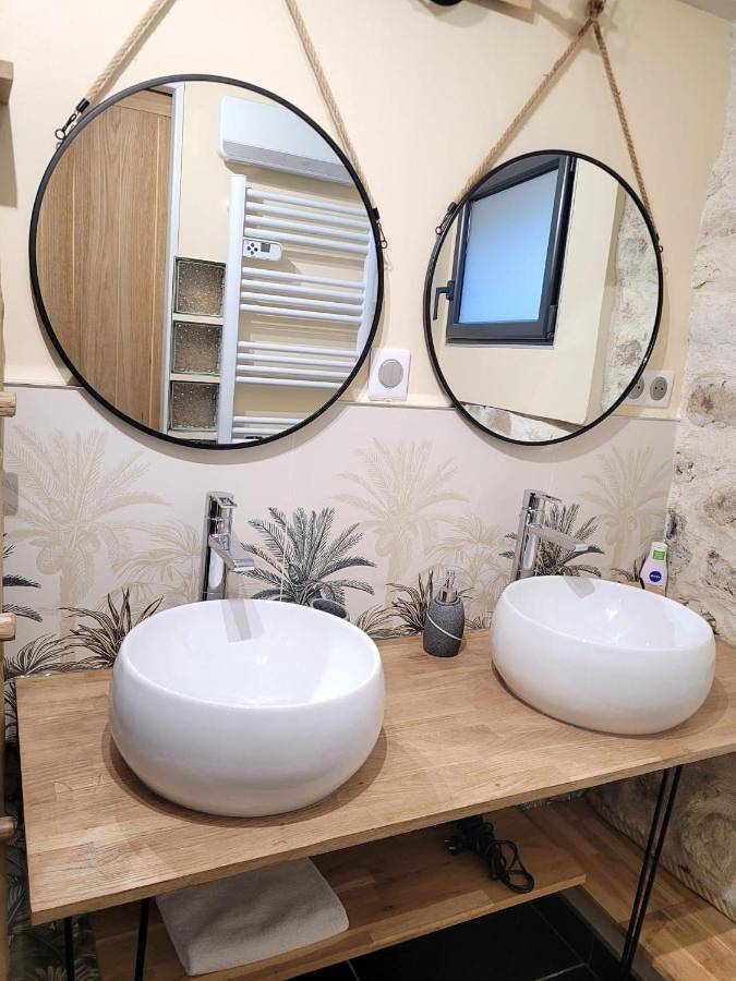 Location de vacances pour 4 personnes, avec balcon et vue, adapté aux familles à Tourrette-Levens - 4