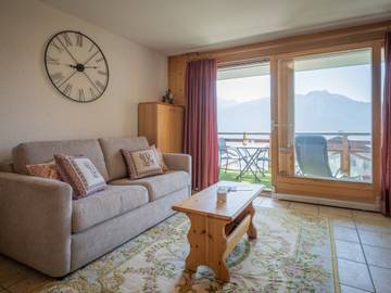 Gîte pour 2 personnes, avec jardin et balcon à Leytron