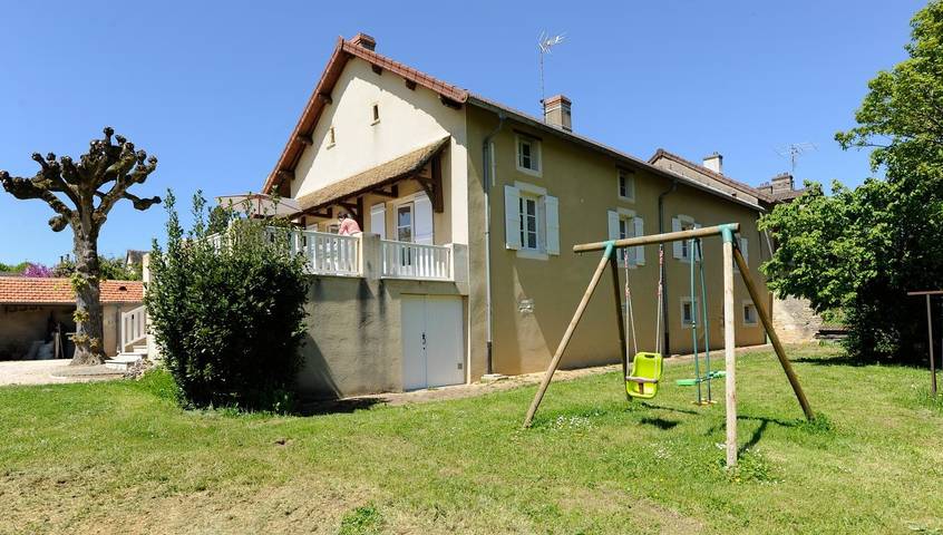 Maison de vacances pour 6 personnes, avec Terrasse et Jardin à Givry