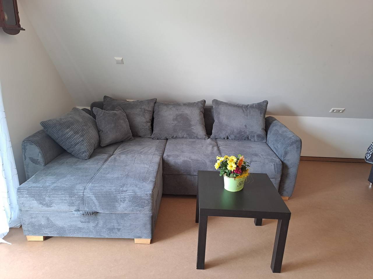 Ganze Wohnung, Einzimmerapartment 'Hohenzollern' mit Balkon und Wlan in Gammertingen, Region Bodensee-Oberschwaben