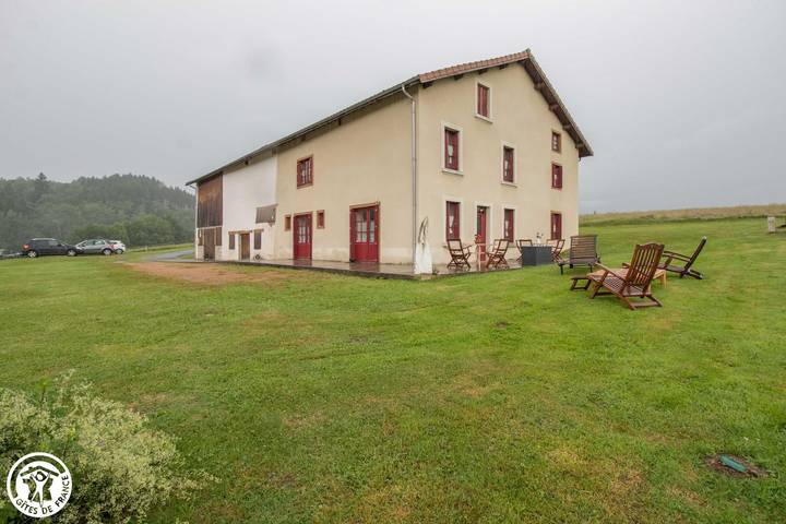 Le Mas De La Farge in Ambert, Parque Natural Regional Livradois-Forez