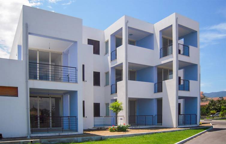 Apartamento vacacional entero, Acogedor apartamento de vacaciones con aire acondicionado, aparcamiento, terraza - 1,5 km de la playa in Isca sullo Ionio, Provincia de Catanzaro