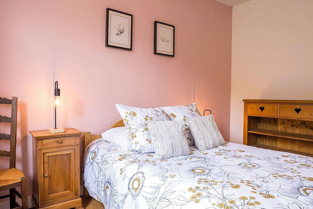 Appartement entier, L'Auroise spacieuse et centrale in Arreau, Pyrénées