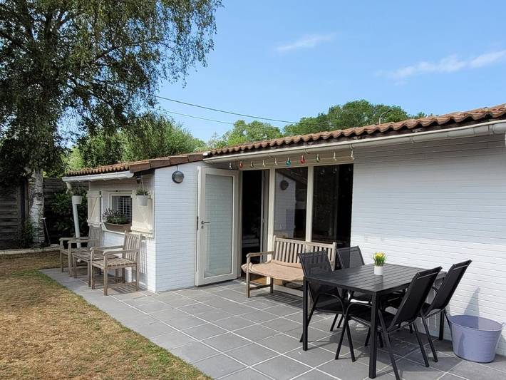 Location de vacances pour 4 personnes, avec jardin ainsi que sauna et terrasse dans Sunparks Oostduinkerke