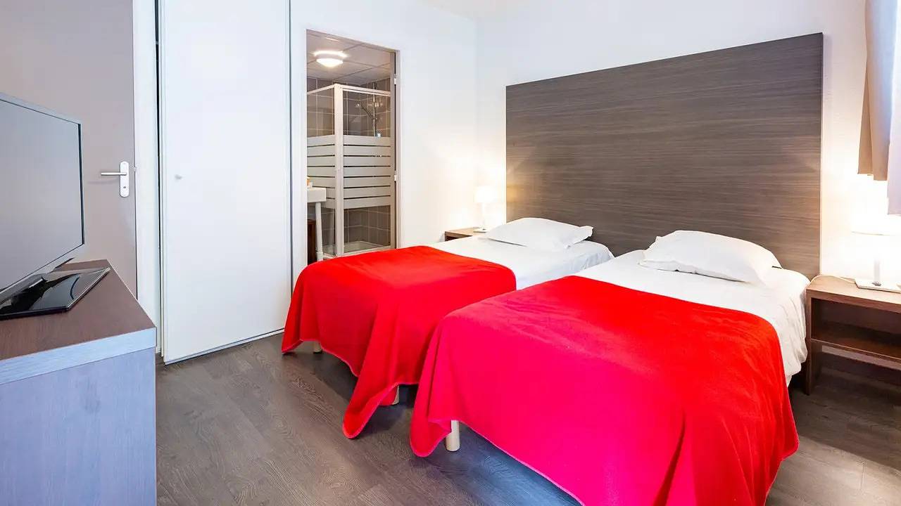 Appartement de vacances entier, Appartement de vacances pour 5 personnes avec piscine in Roz-sur-Couesnon, Baie du Mont-Saint-Michel