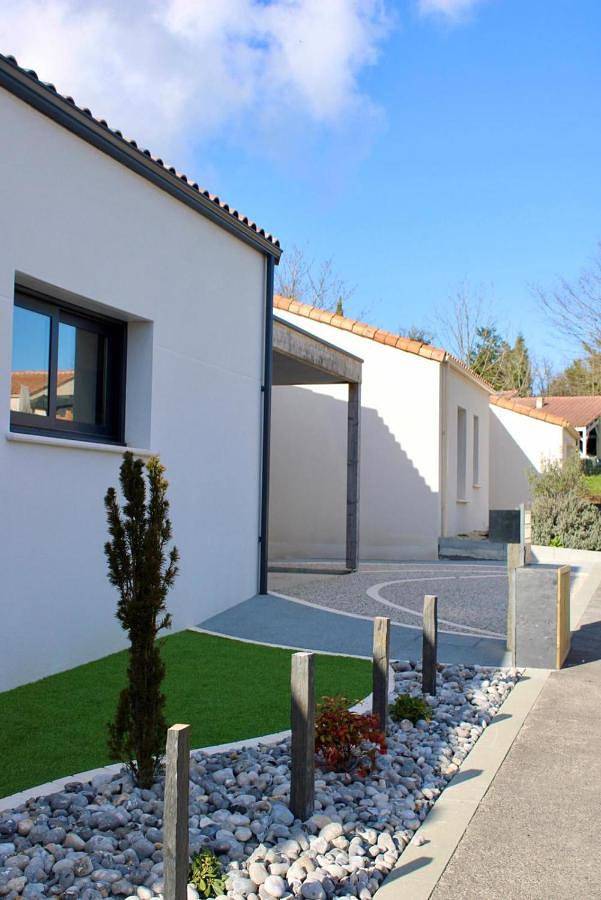 Gîte pour 2 personnes, avec Jardin dans Dompierre-sur-Yon