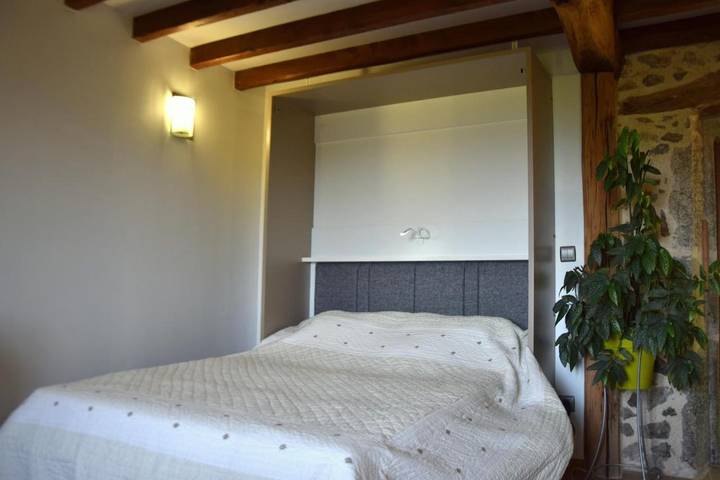 Location de vacances pour 2 personnes, avec vue et terrasse, animaux acceptés dans Saint-Salvy-de-la-Balme - 2