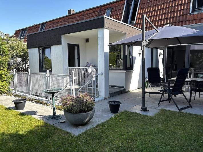 Ferienhaus für 4 Personen, mit Garten in Aachen