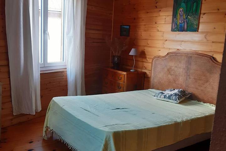 Gîte pour 4 personnes, avec terrasse à Crots - 3