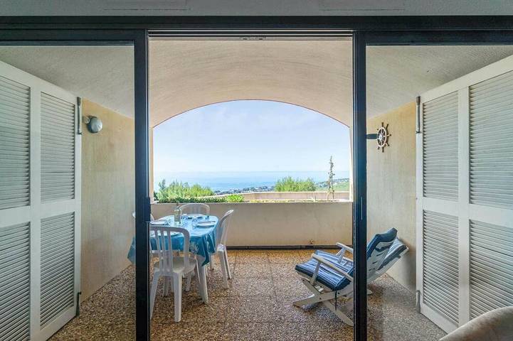 Maison de vacances pour 4 personnes, avec piscine et balcon, animaux acceptés à Cassis