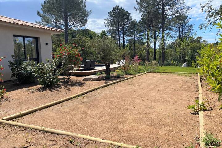 Location de vacances pour 8 personnes, avec jardin ainsi que piscine et terrasse à San-Gavino-di-Carbini - 4