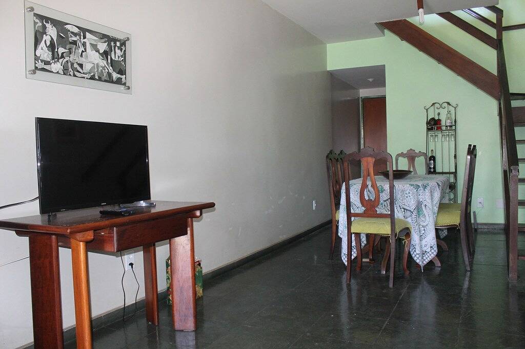 Ganze Wohnung, Ausgezeichnetes Duplex-Penthouse neben Forte Beach in Cabo Frio in Algodoal (Cabo Frio), Praia do Forte Cabo Frio