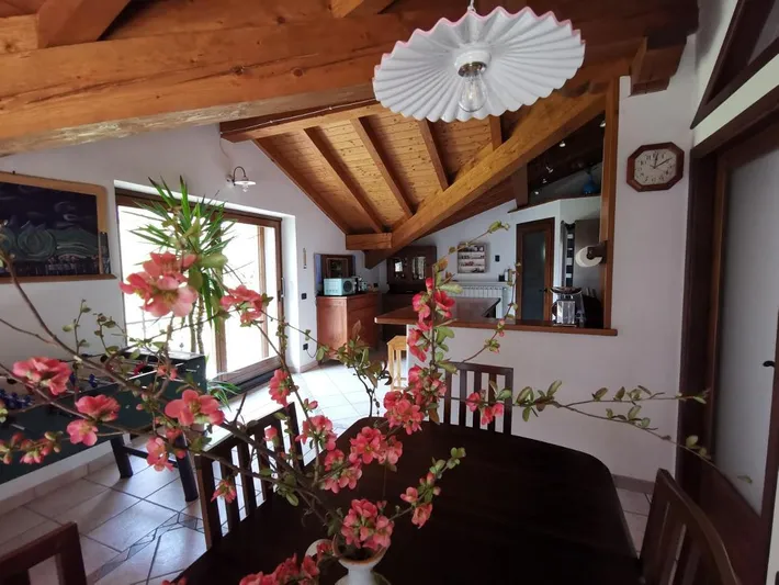 Ferienwohnung für 8 Personen, mit Ausblick und Garten - 1