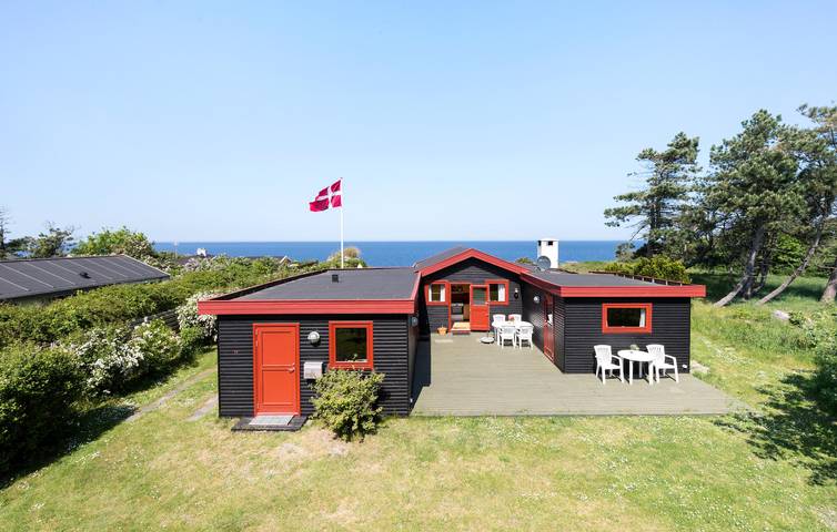 Ferienhaus für 6 Personen, mit Terrasse und Garten - 1