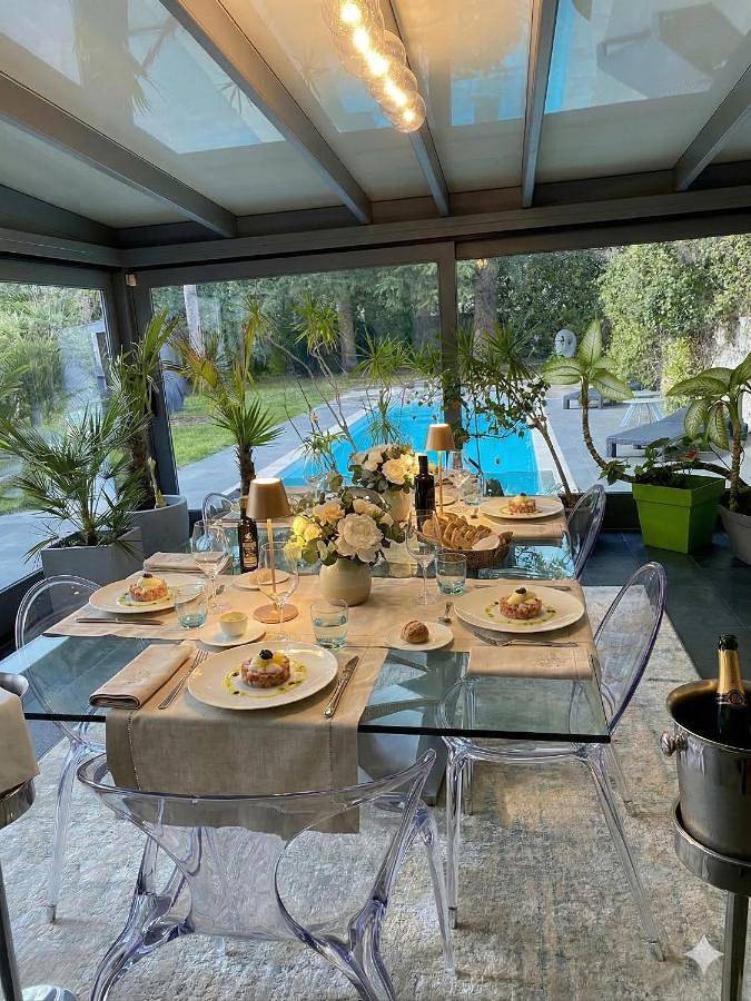Location de vacances pour 8 personnes, avec jardin et piscine à La Celle-Saint-Cloud - 3