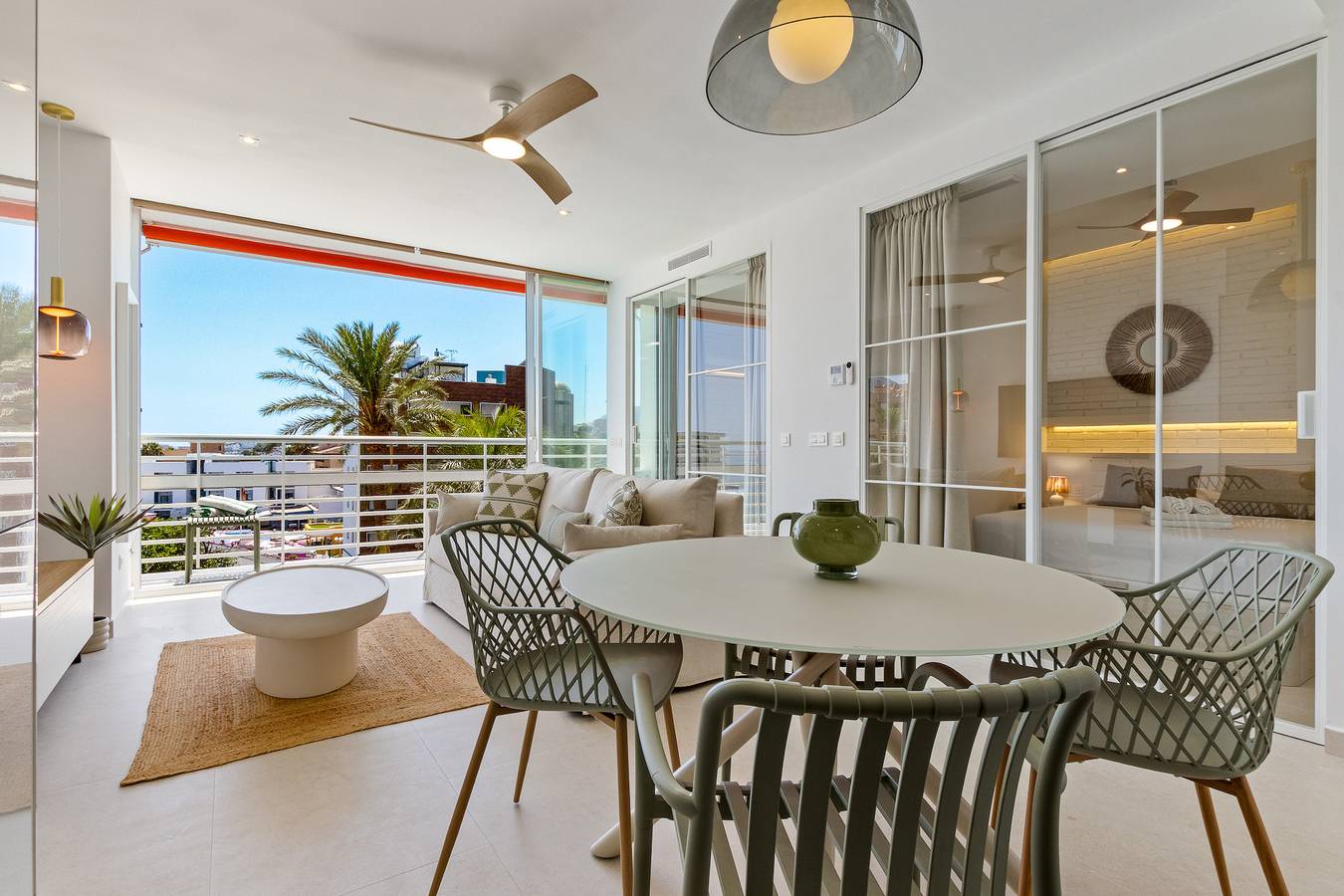 Hel leilighet, Ferieleilighet for 4 personer med balkong in Playa El Bajondillo, Torremolinos