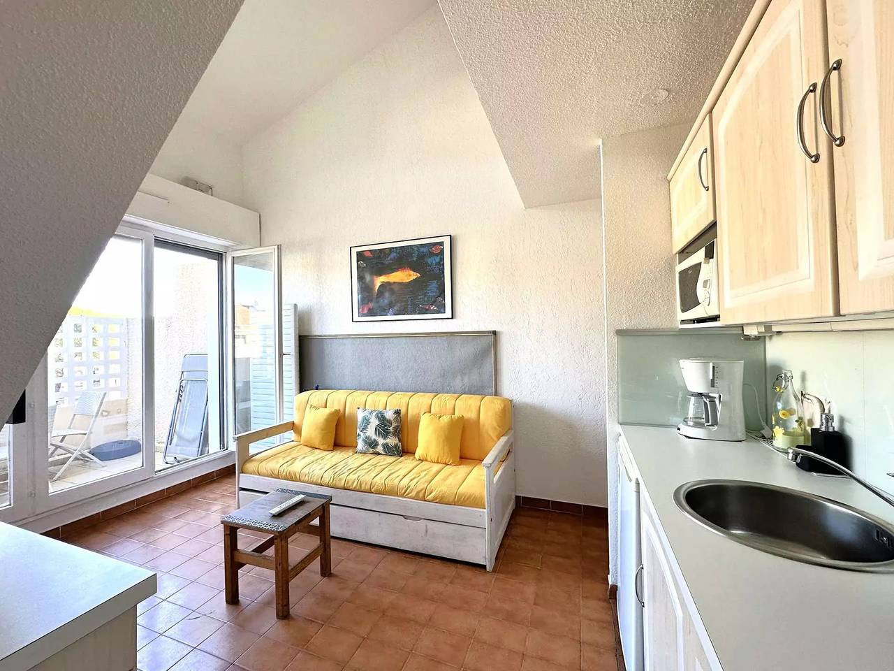 Estudio entero, Estudio para 4 personas cerca de la playa de Salins situado en Hyères in Hyeres, Parque nacional Port-Cros