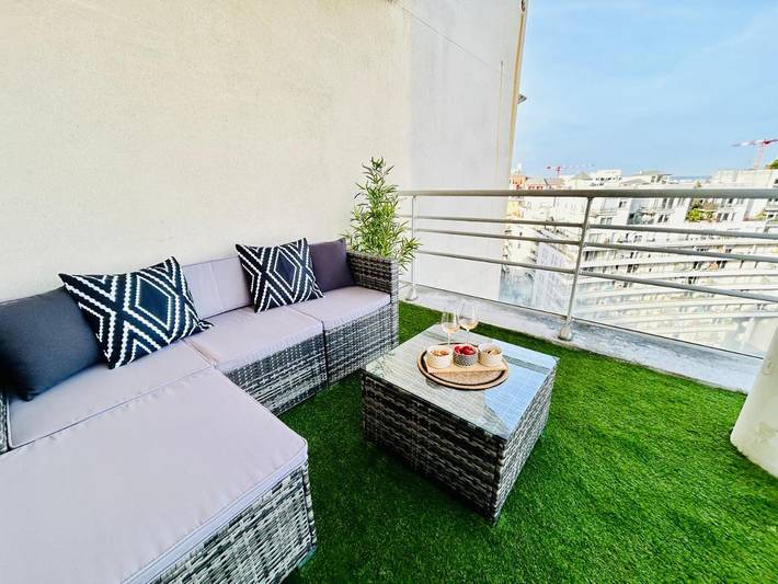 Gîte pour 4 personnes, avec vue et terrasse dans Paris La Défense Arena - 3