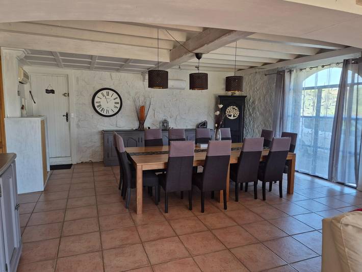 Location de vacances pour 10 personnes, avec terrasse et piscine à Gonfaron - 4