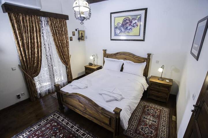 Location de vacances pour 10 personnes, avec jardin et balcon à Galaxidi - 3