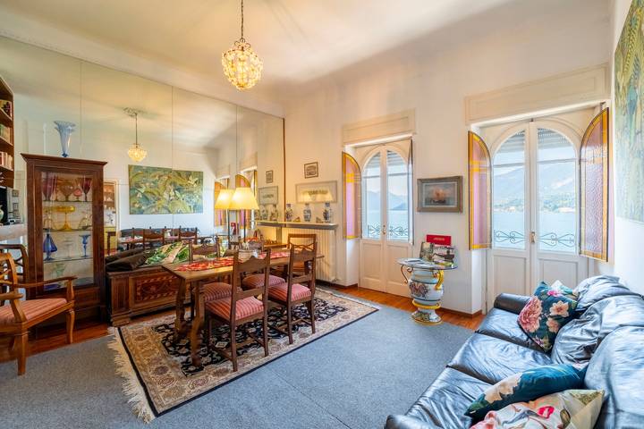 Ferienwohnung für 3 Personen, mit Balkon und Whirlpool in Bellagio