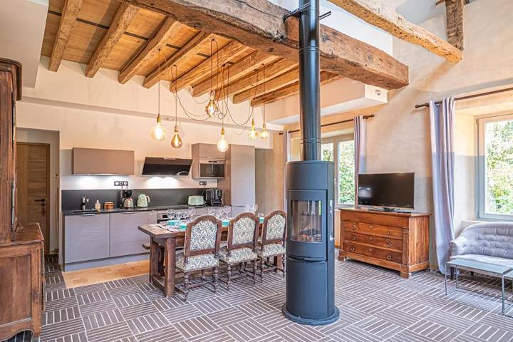 Maison de vacances pour 6 personnes, avec Terrasse et Jardin ainsi que Piscine et Vue
