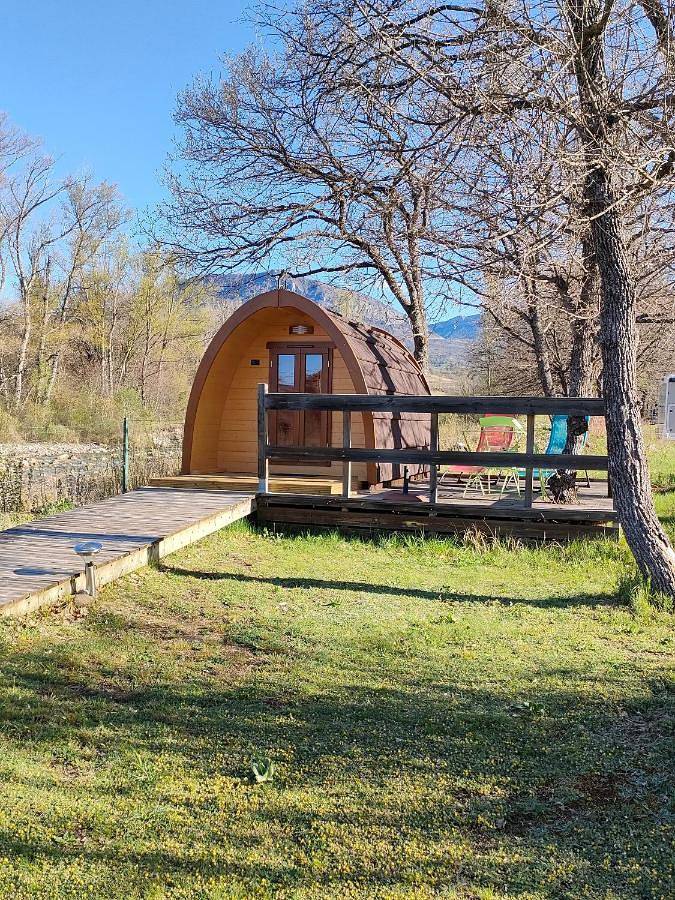 Camping du Moulin de Thoard in Thoard, Alpes-de-Haute-Provence