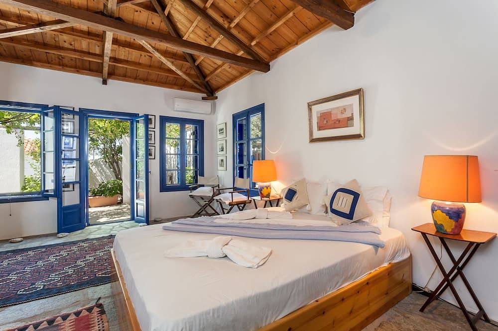 Villa Elaion mit privatem Pool: Meerblick -villa ideal für Paare in Sporaden