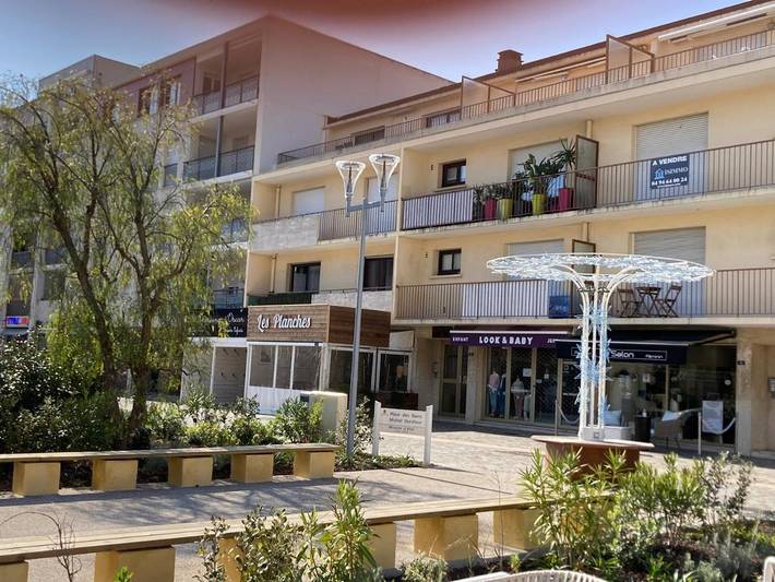 Gîte pour 5 personnes, avec balcon et vue dans Office De Tourisme Cavalaire - 4