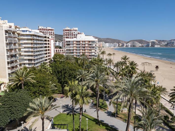 Ganze Wohnung, Familienapartment in Cullera, 50m vom Strand entfernt, ideal für 6 Personen in Platja de Sant Antoni (Cullera), Cullera