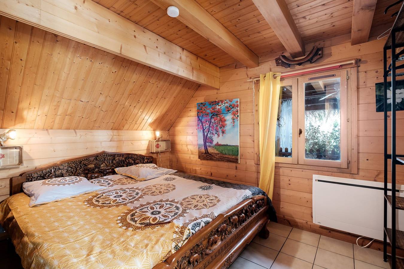 Le Chalet Boisé - Maison avec jardin clôturé in Montoldre, Región de Vichy