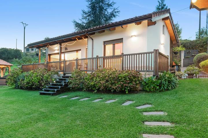 Landhaus 'Villa Mymar' mit Öko-Spa, Klimaanlage und Bergblick in Amandi, Villaviciosa