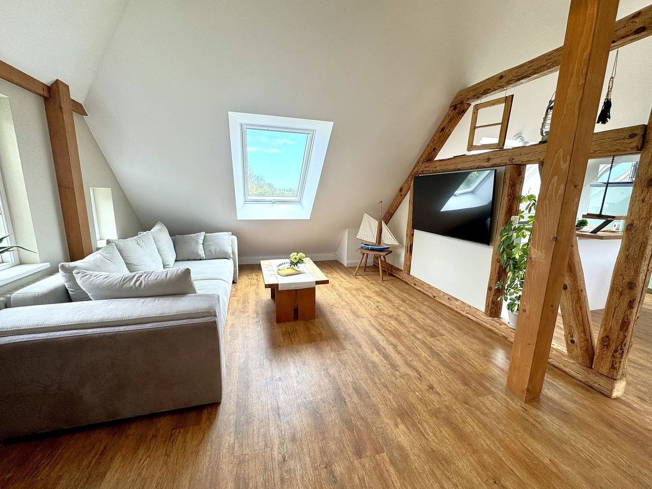 Ganze Wohnung, "Käpitänshaus zum Plümper" 75 m² große Ferienwohnung für Liebhaber in Niehagen, Ahrenshoop