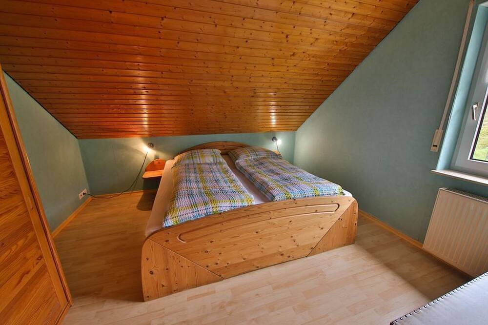 Ganze Wohnung, 4-Bettwohnung - Ferienwohnung Bleser in Cond, Cochem