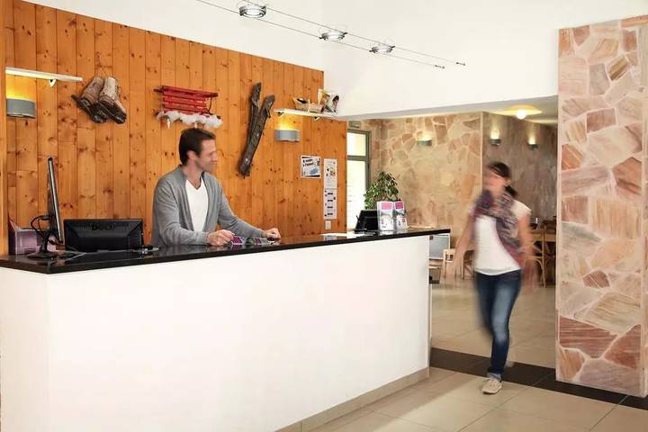 Gîte pour 5 personnes, avec piscine, animaux acceptés à Luz-Saint-Sauveur - 2