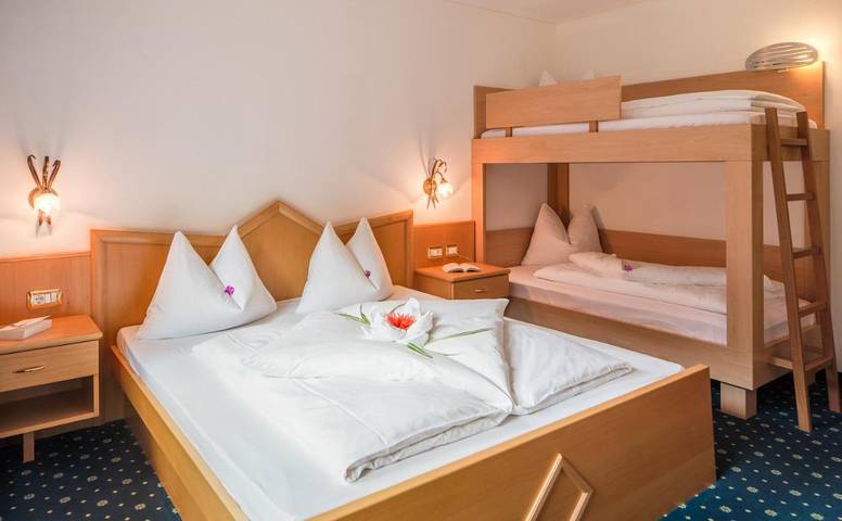 Hotel für 2 Personen, mit Garten und Sauna sowie Ausblick in Brenner - 3