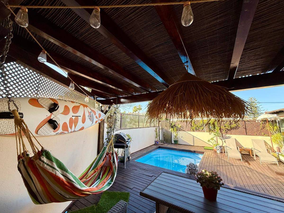 Apartamento entero, Bungalow Aloha, Piscina Privada, Playa y Barbacoa in Benalmádena Costa, Benalmádena