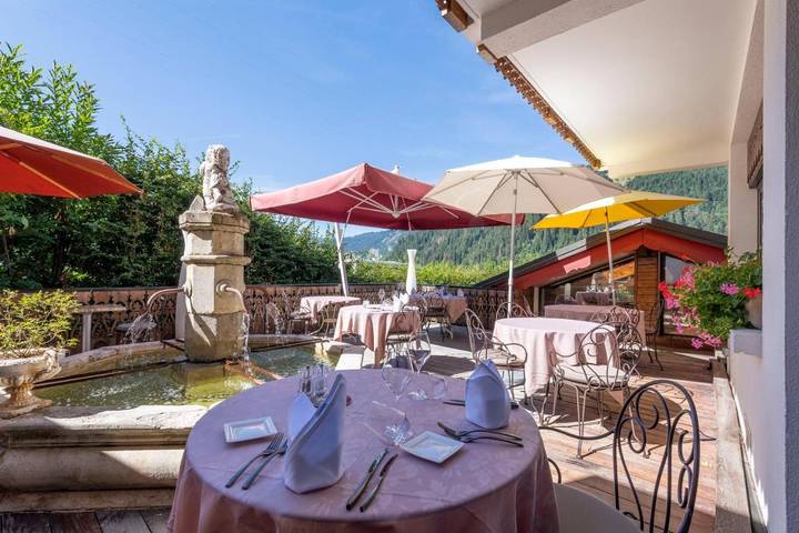 Hôtel pour 2 personnes, avec sauna et piscine ainsi que terrasse et vue, animaux acceptés