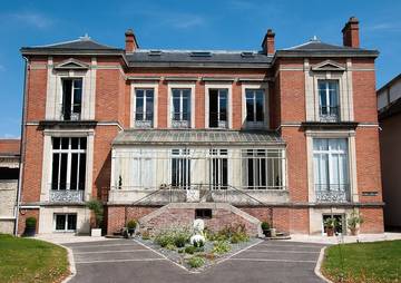 Cottage pour 2 personnes, avec jardin à Troyes