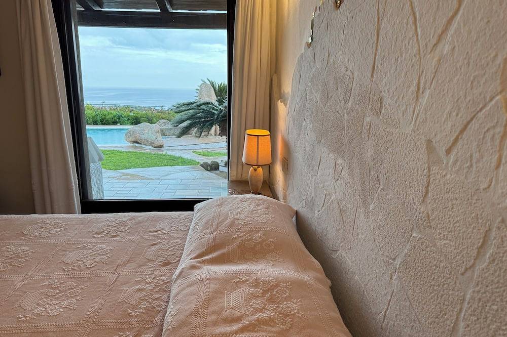 Villa Astra Fronte Mare - Porto Cervo in Capo Ferro, Arzachena