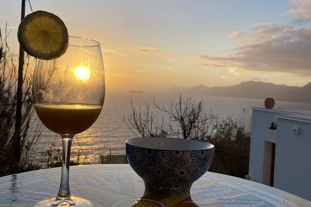 Casa Vacanza Resta cu mme Praiano in Vettica Maggiore, Praiano