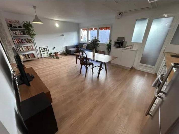 Apartamento de vacaciones para 3 personas, con balcón y jacuzzi - 1