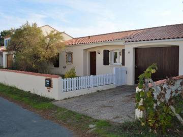 Gîte pour 6 personnes, avec terrasse et jardin dans Plage du Phare (La Tranche-sur-Mer)