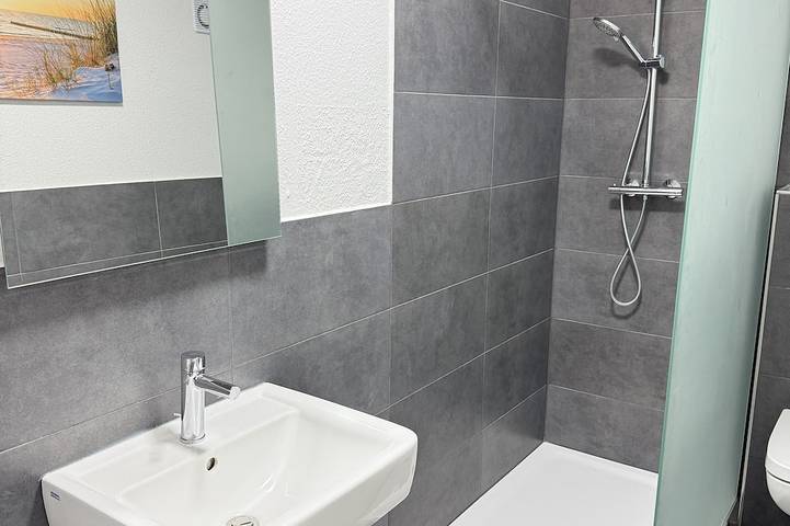 Ganze Wohnung, #3 Top-Zimmer: Zentral & Komfort, Gemeinschaftsbad in Herne, Ruhrgebiet