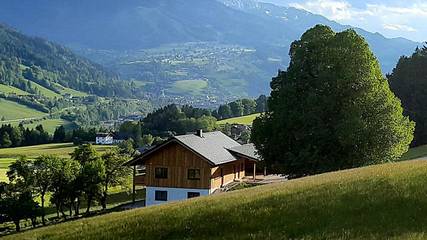 Hütte für 5 Personen, mit Ausblick und Terrasse in Haus